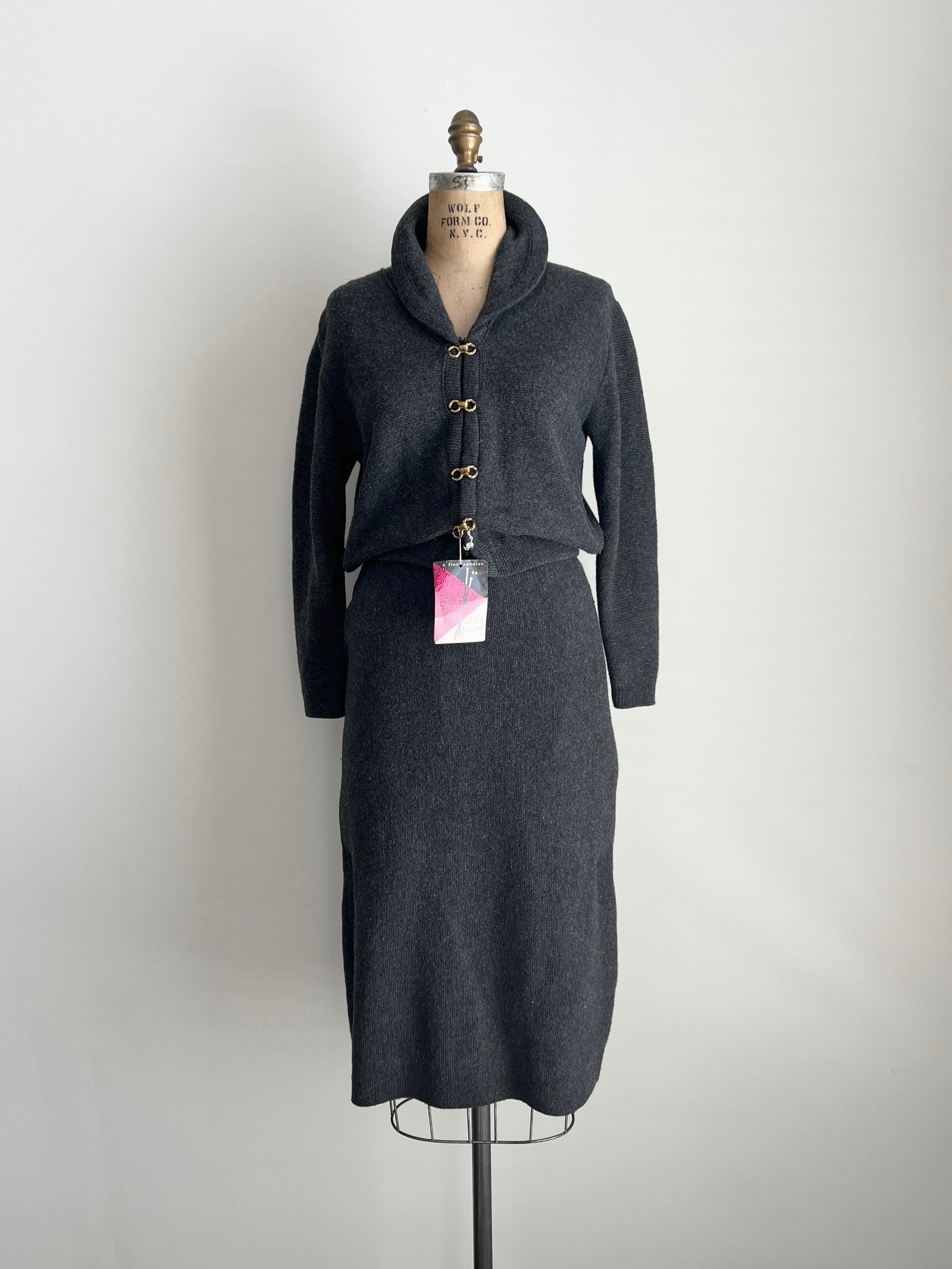 1950s/60s Vintage Grey Knit Suit / Medium-Large