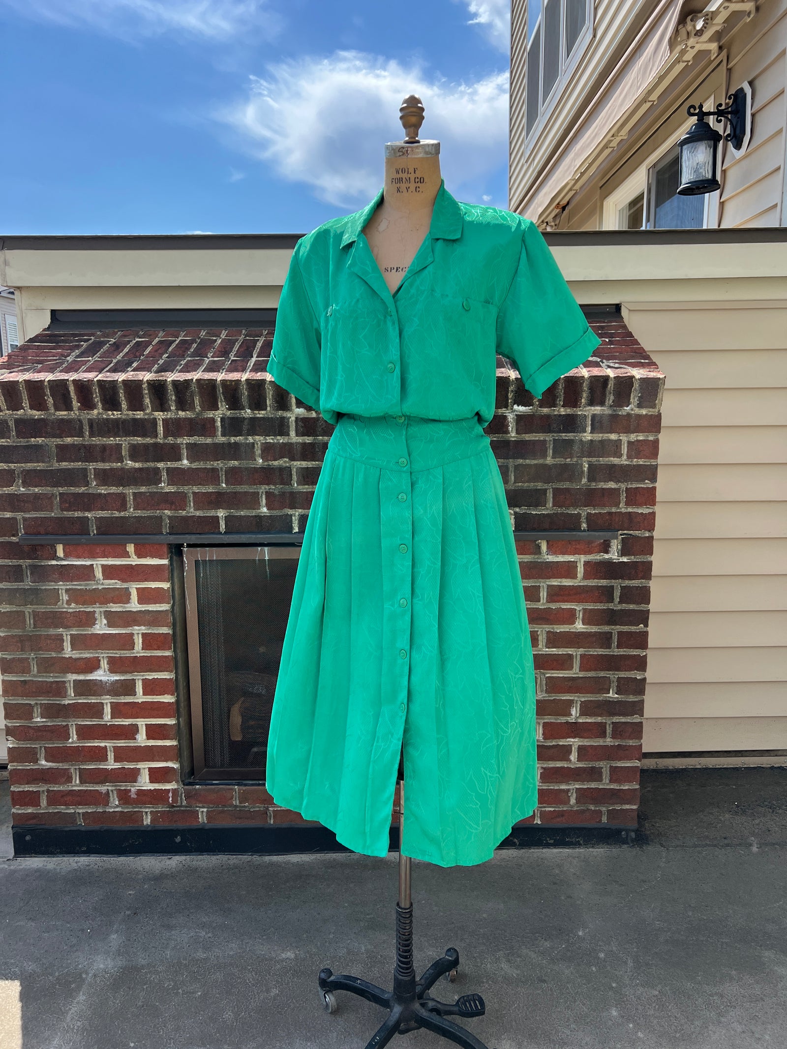 1980s 80s Vintage Michelle Stuart Kelly Green Embossed Dress / Medium