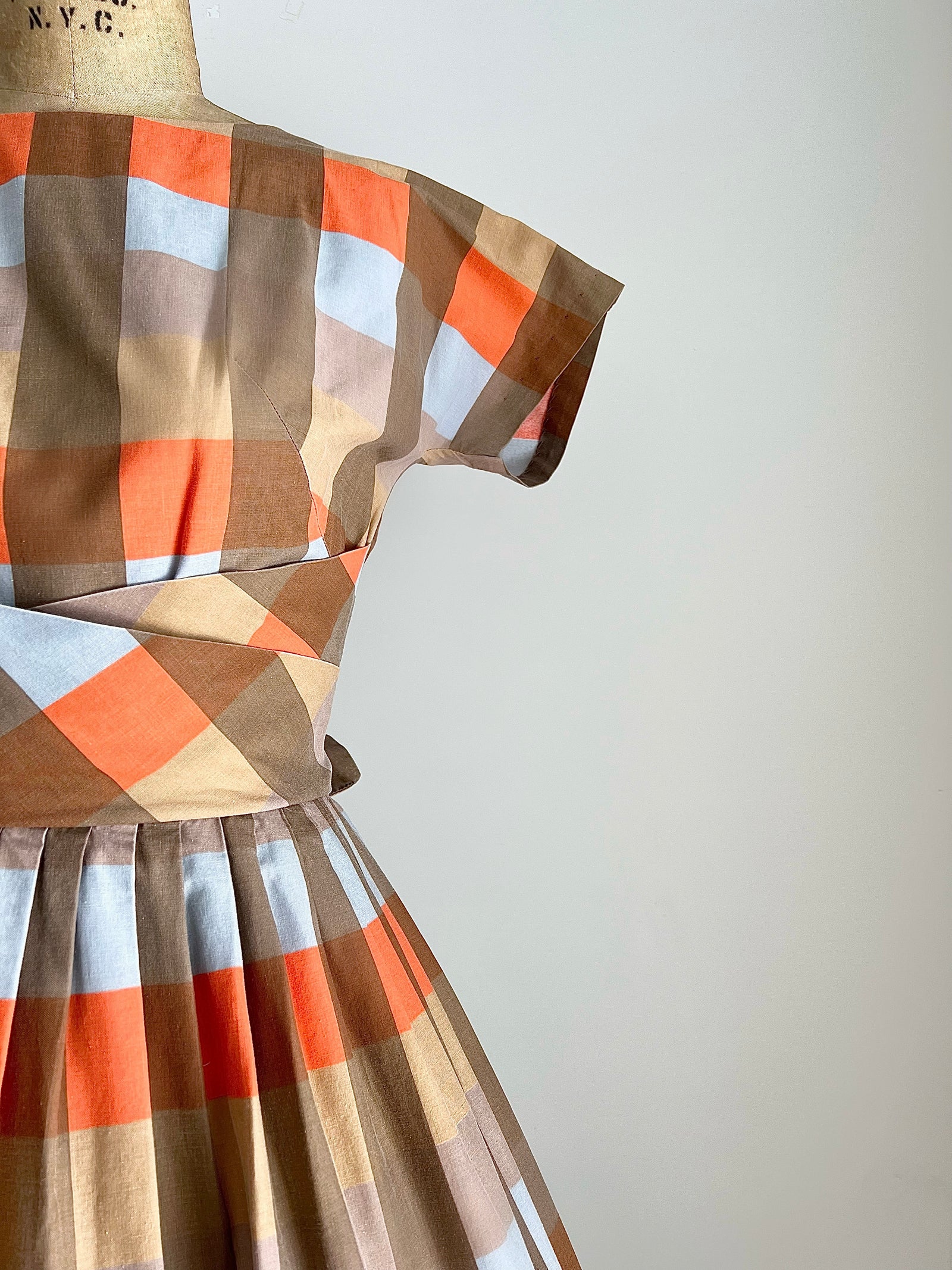 1950s 50s Cotton Checkered Dress / MEDIUM