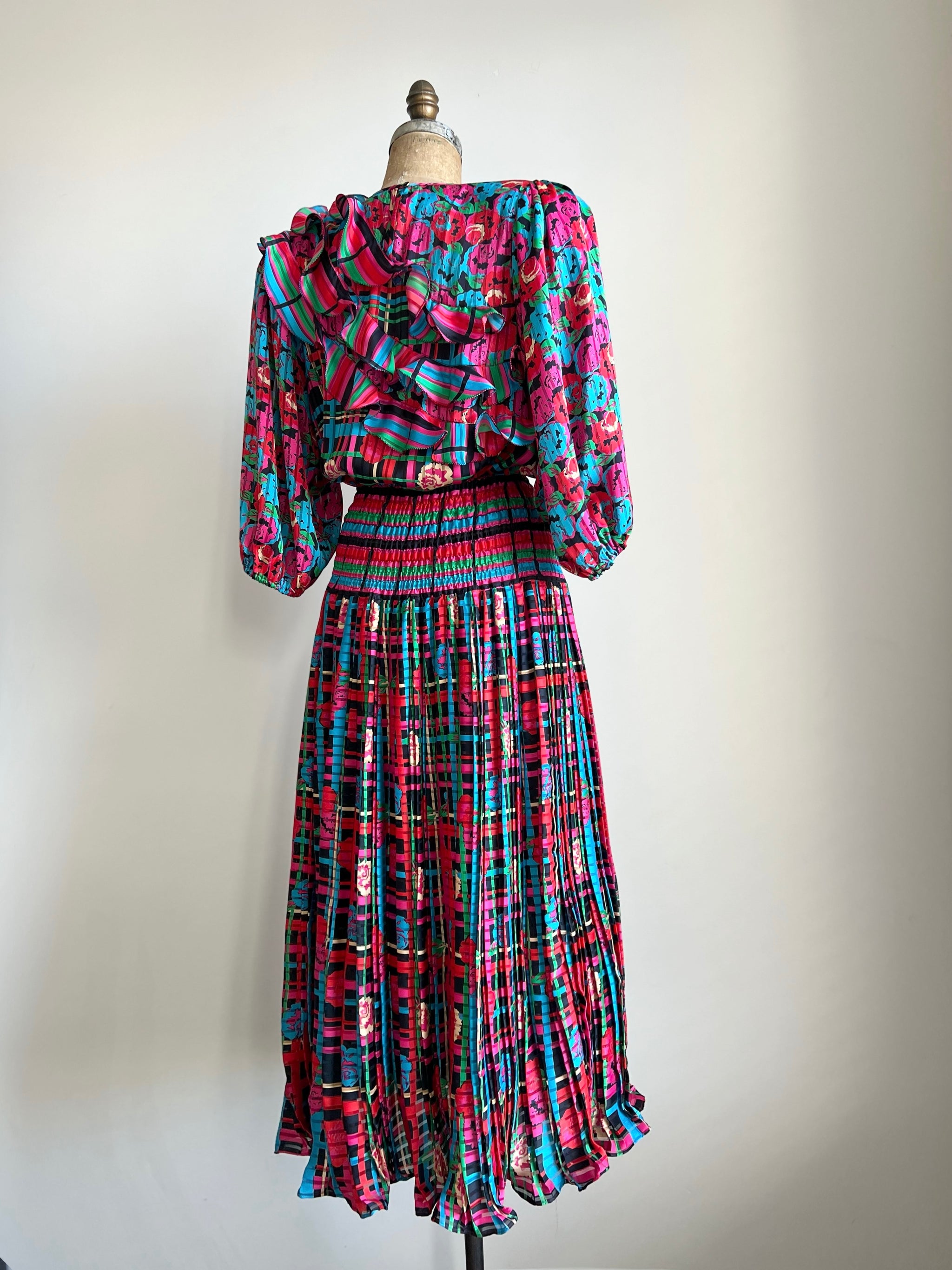 diane freis vintage dresses 1980s 80s Vintage Diane Freis Multicolor Fantastic Dress - Medium/Larg