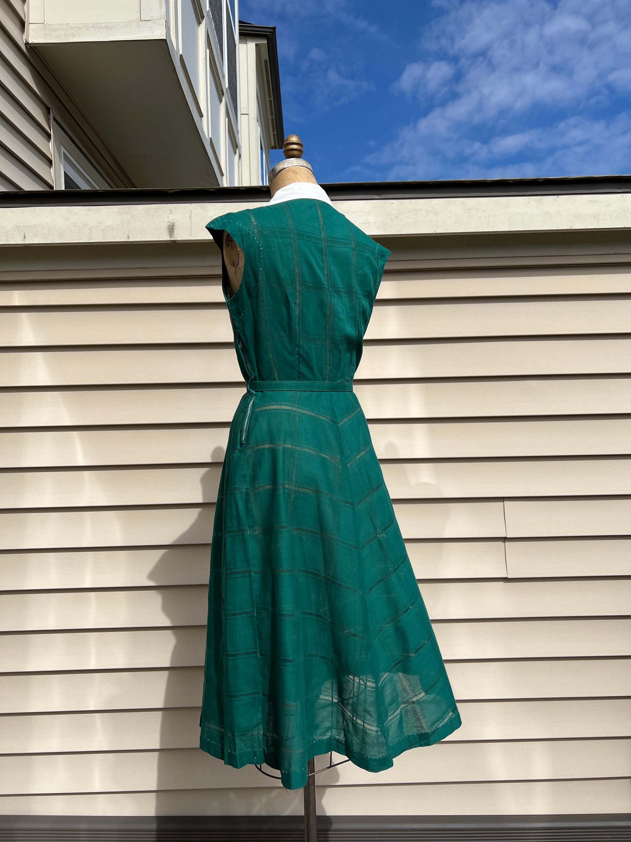 1940s 40s Fabulous Green Dress with Matching Belt / Medium - Maiden Posh 1940s 40s Fabulous Green Dress with Matching Belt / Medium - Maiden Posh