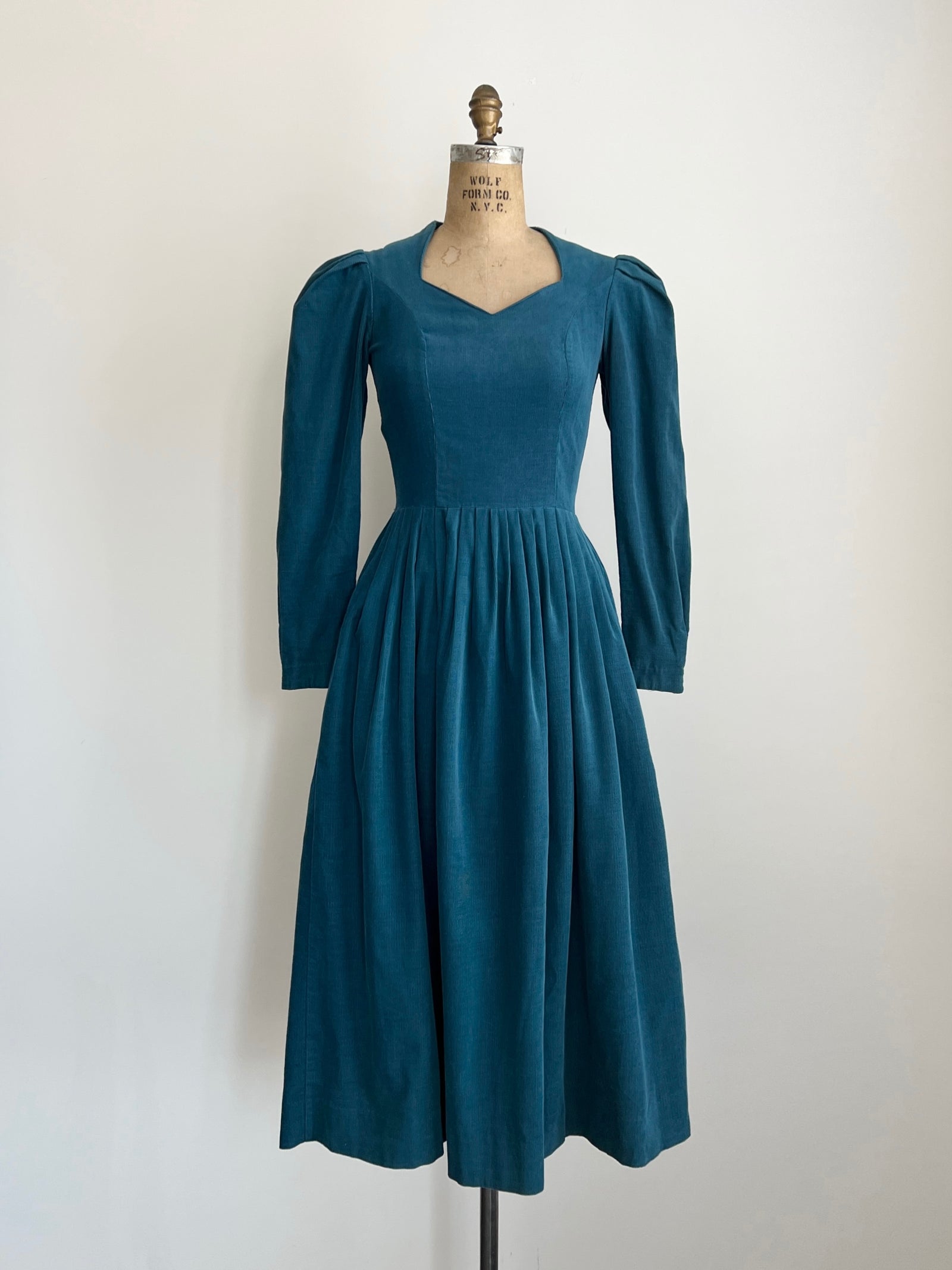 VIntage 1980s 80s Laura Ashley Cottagecore Corduroy Dress / US 6 / UK 8 - XS/S