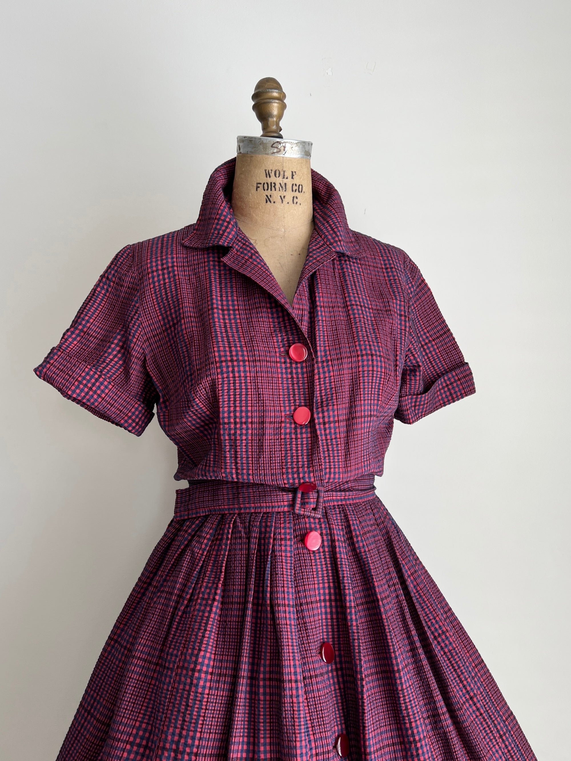 1950 50s Vintage Plaid Dress with Matching Belt / Large