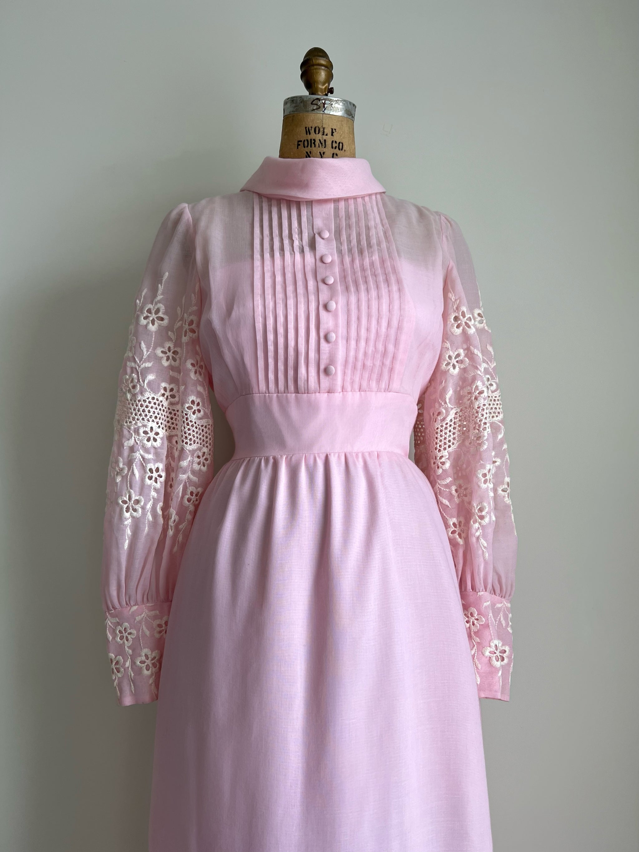 70's maxi dress pink cowl neck witchcore 1970s 70s Pink Maxi Embroidered Dress