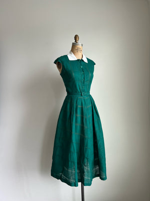1940s 40s Fabulous Green Dress with Matching Belt / Medium