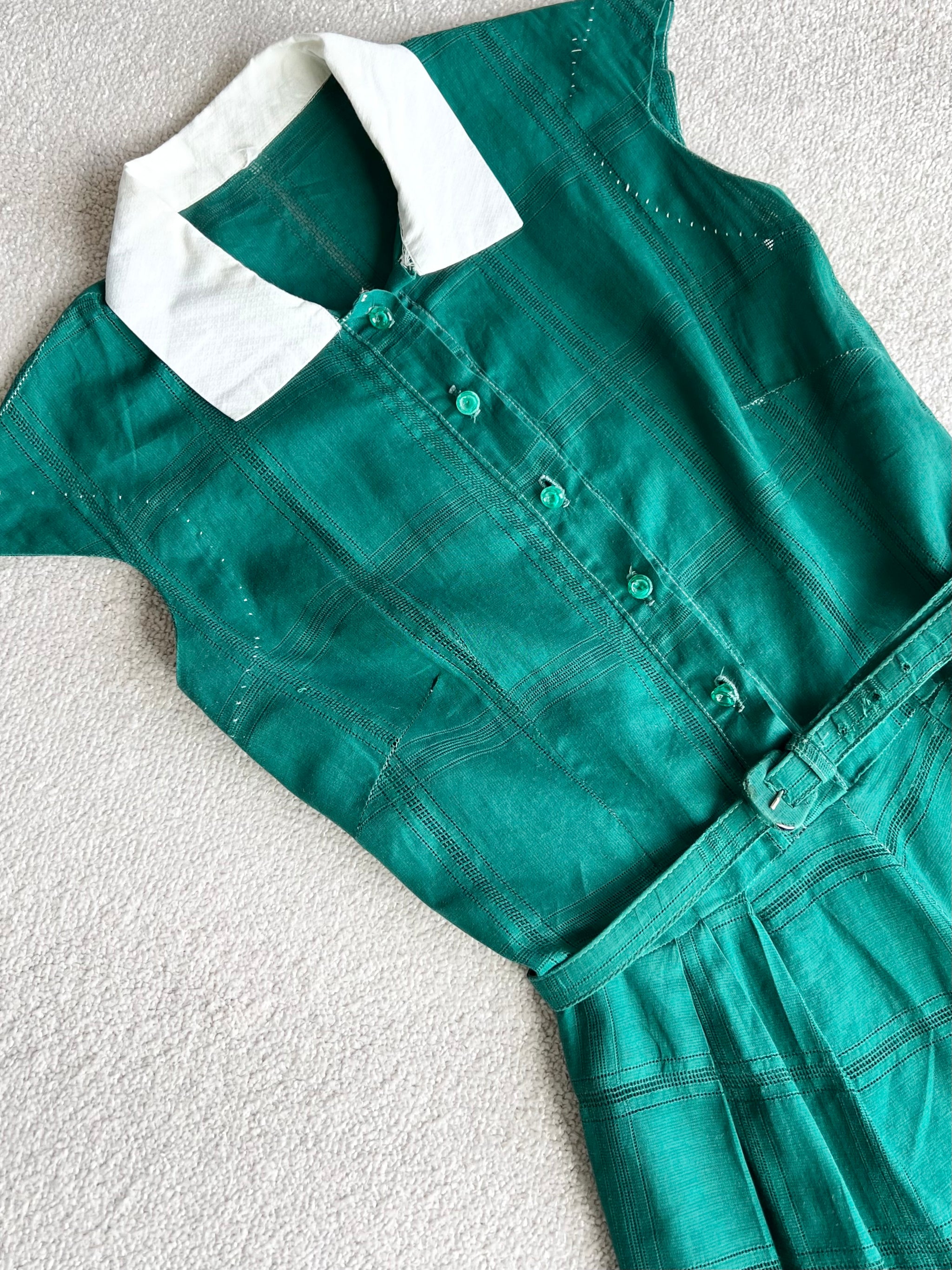 1940s 40s Fabulous Green Dress with Matching Belt / Medium - Maiden Posh 1940s 40s Fabulous Green Dress with Matching Belt / Medium - Maiden Posh