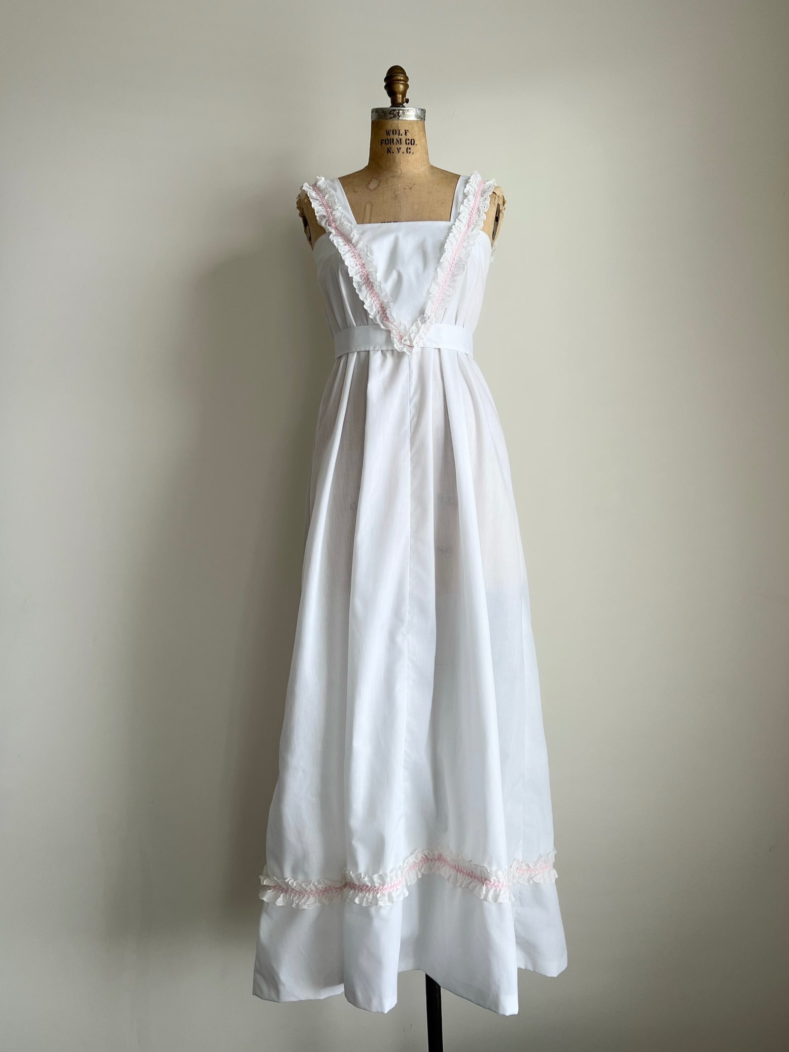 1970s 80s Ruffle Lace Cotton Dress / Small-Medium