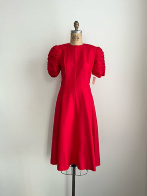 1980s 80s Vintage Maggie London by Jeannene Booher Classic Red 100% Silk Puff Sleeve Red Dress - DEADSTOCK - Medium