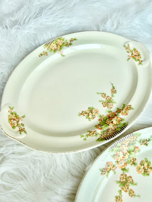 Set of 2 Taylor Smith Taylor USA flower Platters