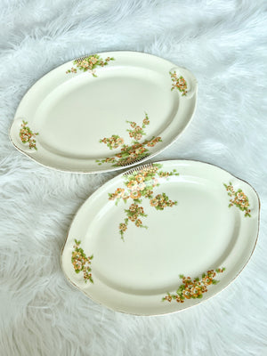 Set of 2 Taylor Smith Taylor USA flower Platters