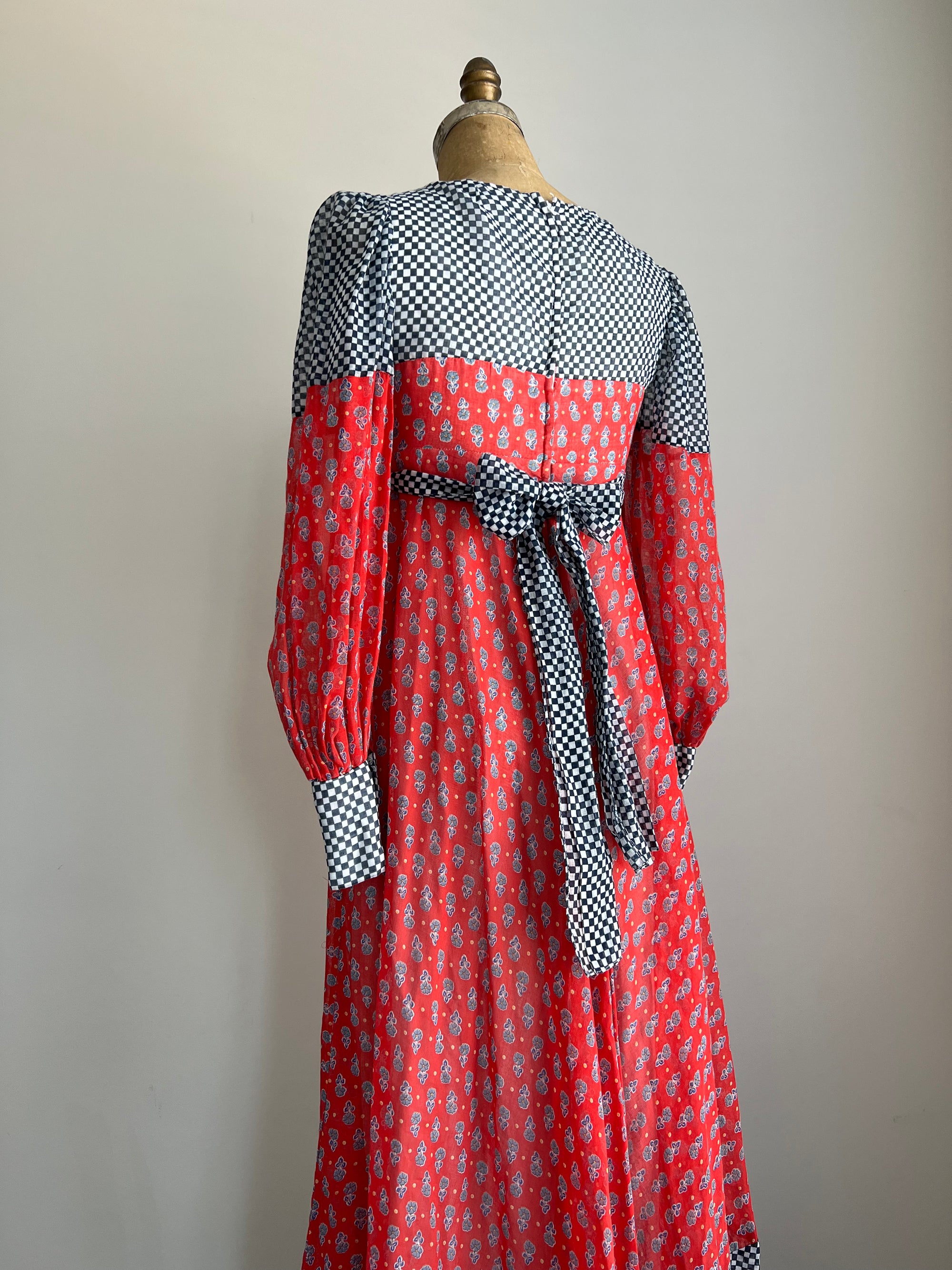 1970s Kati at Laura Phillips Flowy Maxi Dress with Balloon Sleeves S/M