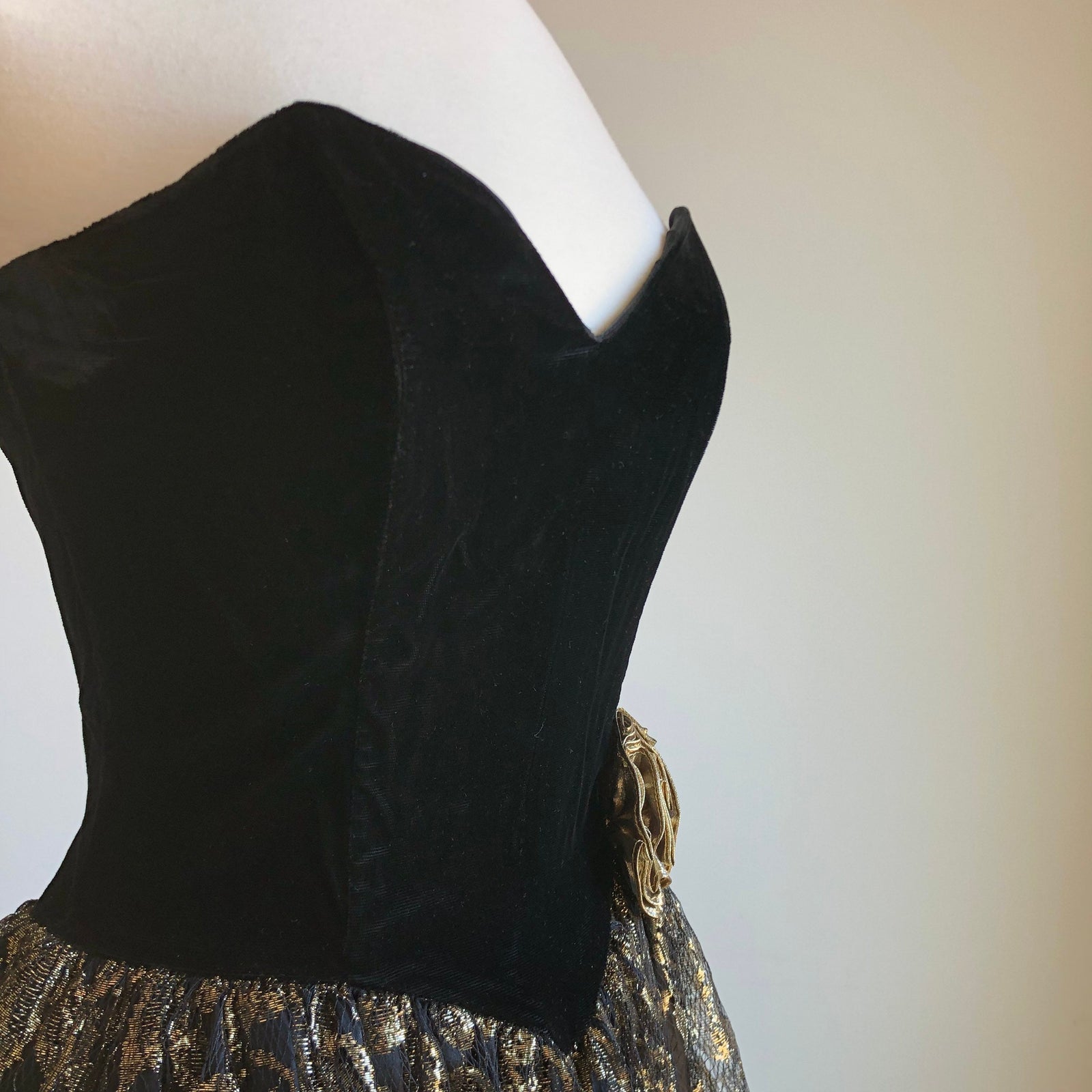 1980s Gunne Sax by Jessica McClintock Velvet Bodice and Gold Lace Strapless Cocktail Dress SMALL