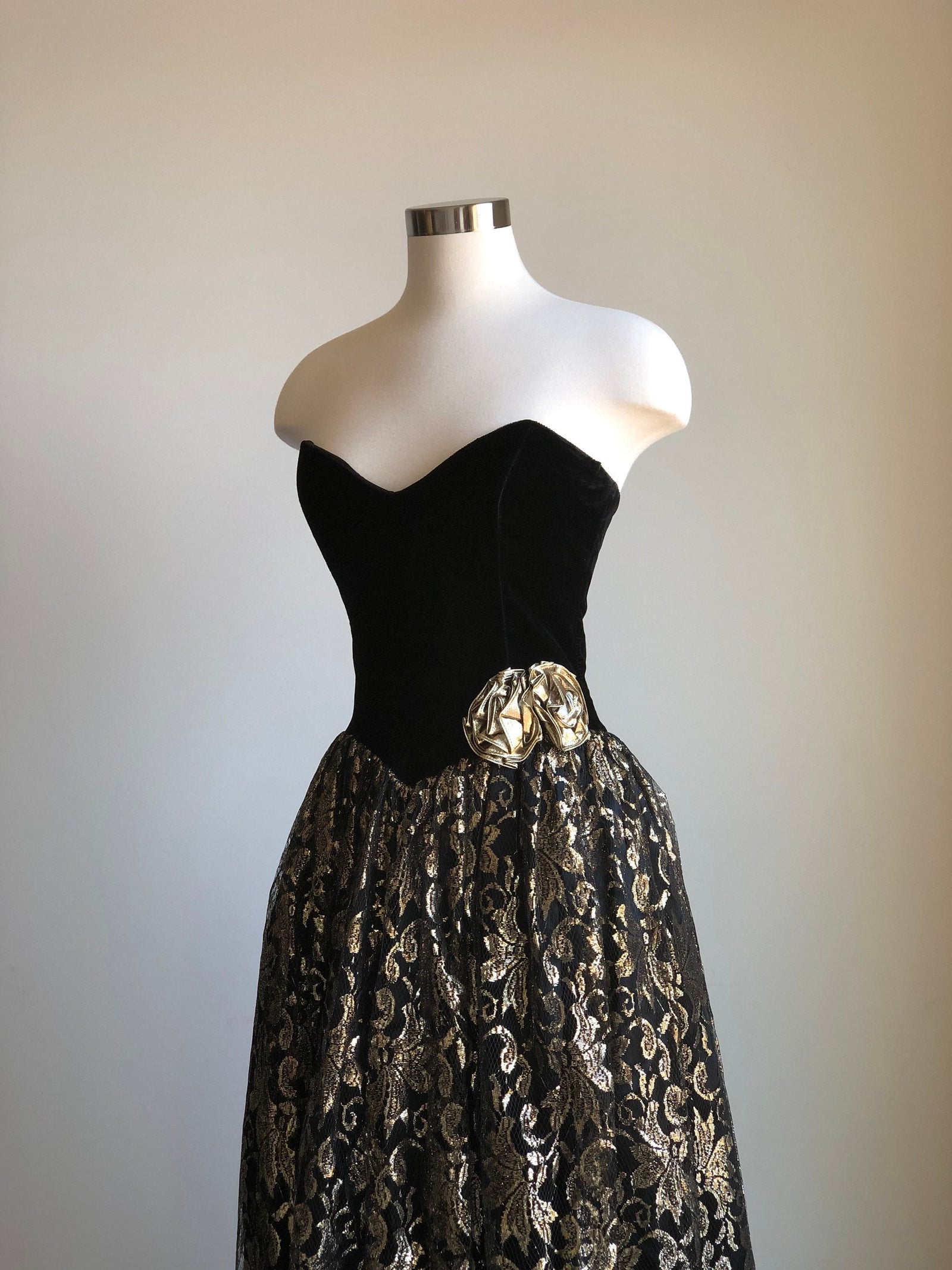 1980s Gunne Sax by Jessica McClintock Velvet Bodice and Gold Lace Strapless Cocktail Dress SMALL