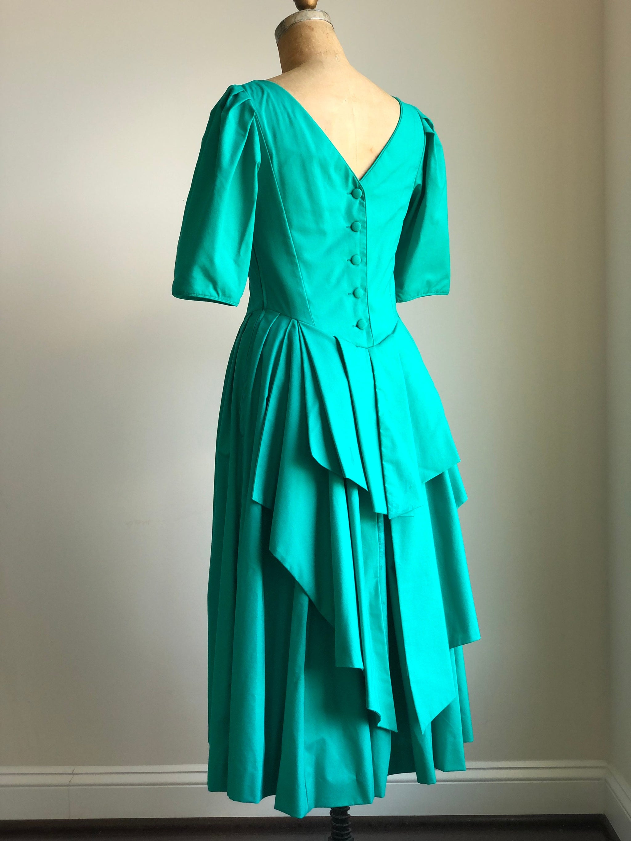 1980s Laura Ashley Kelly Green Dress UK12 US10 M/L - Maiden Posh 1980s Laura Ashley Kelly Green Dress UK12 US10 M/L - Maiden Posh