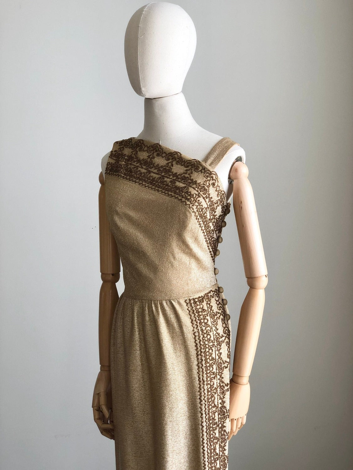 slim fit dress slacks 1960s Gold Goddess Beaded Lurex Gown MEDIUM