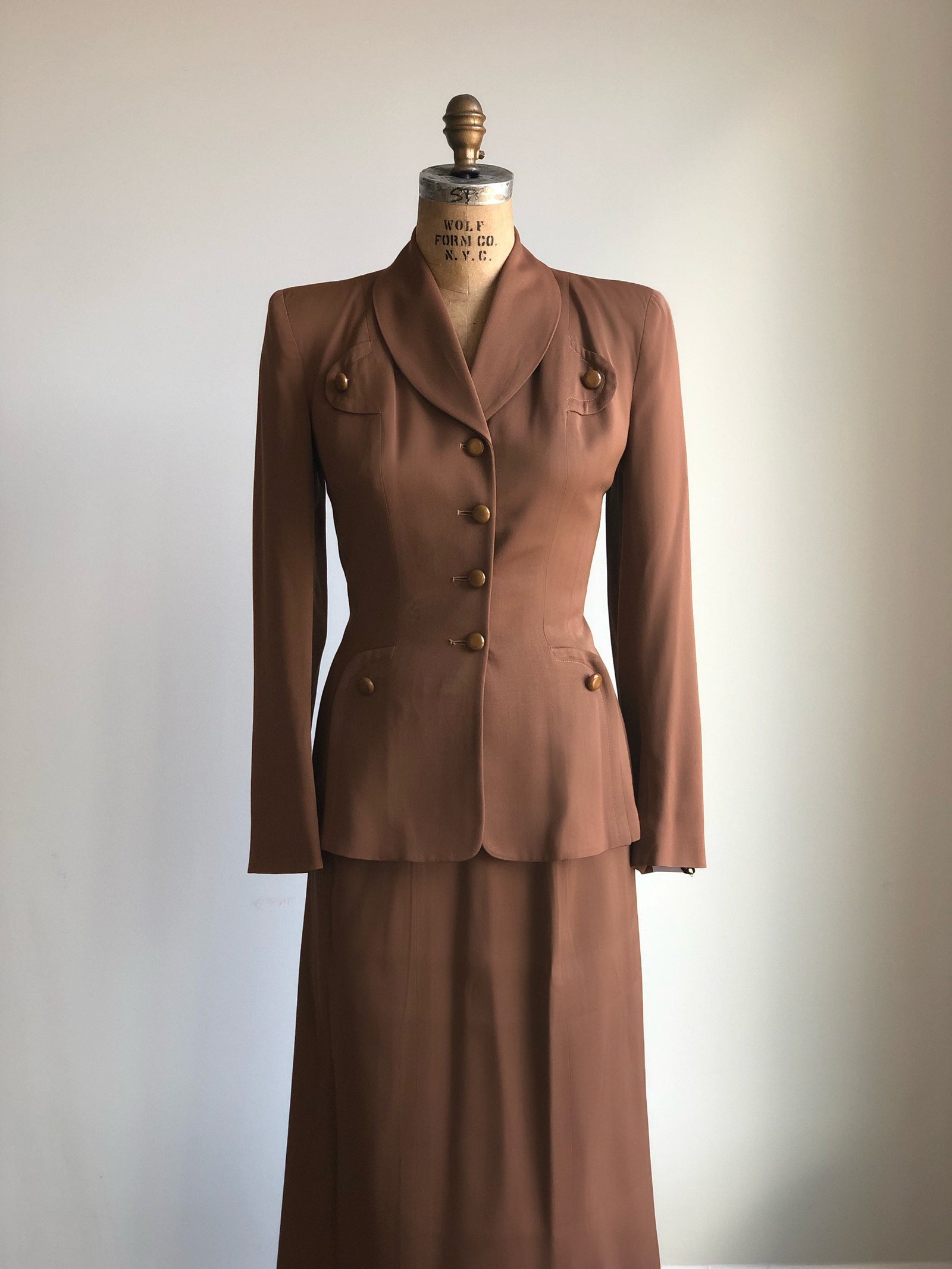 1940s Van Houten Terracotta Brown Suit Fantastic Tailoring SMALL