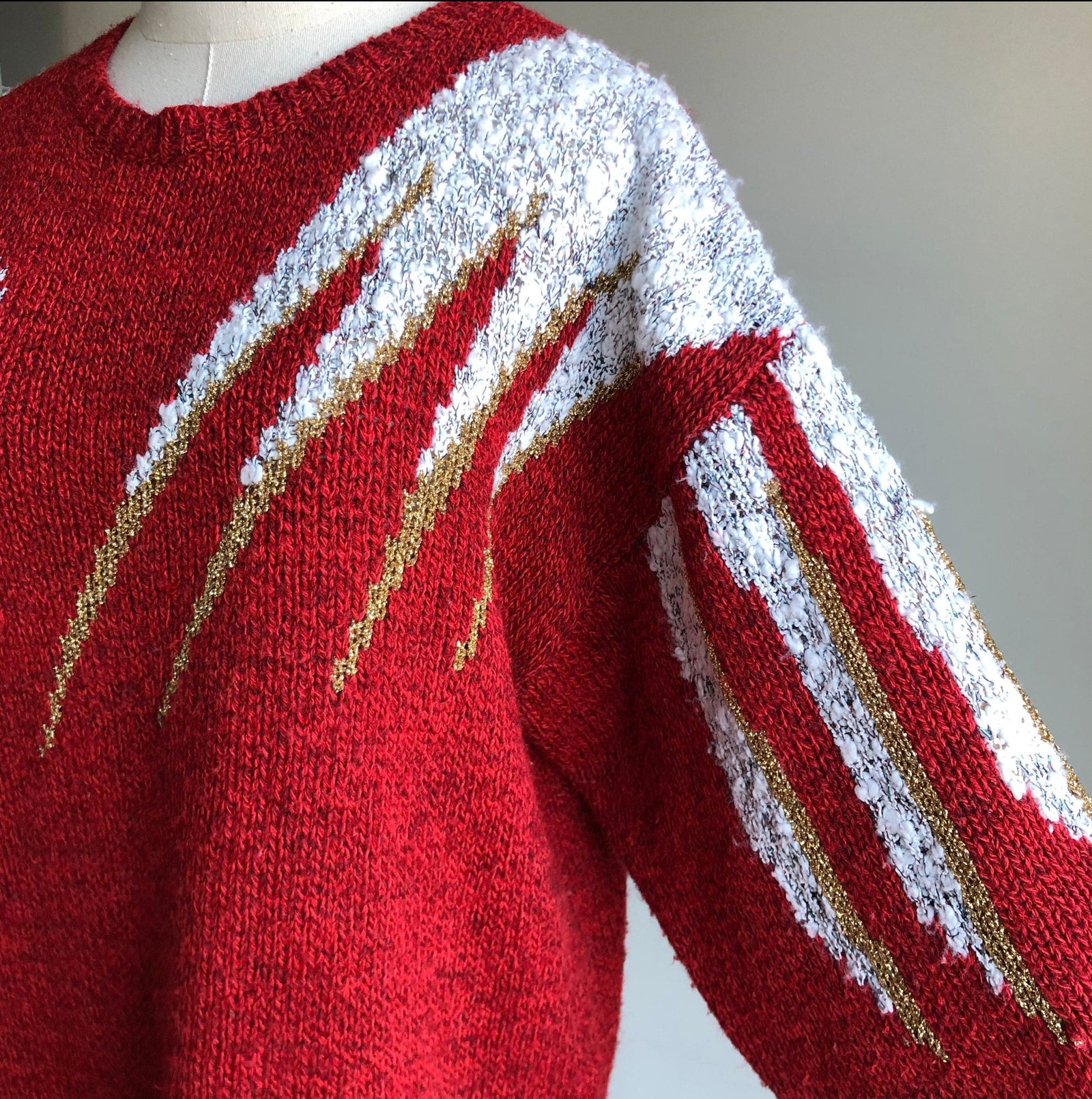 Vintage Abstract 1980s Goose Sweater / Large