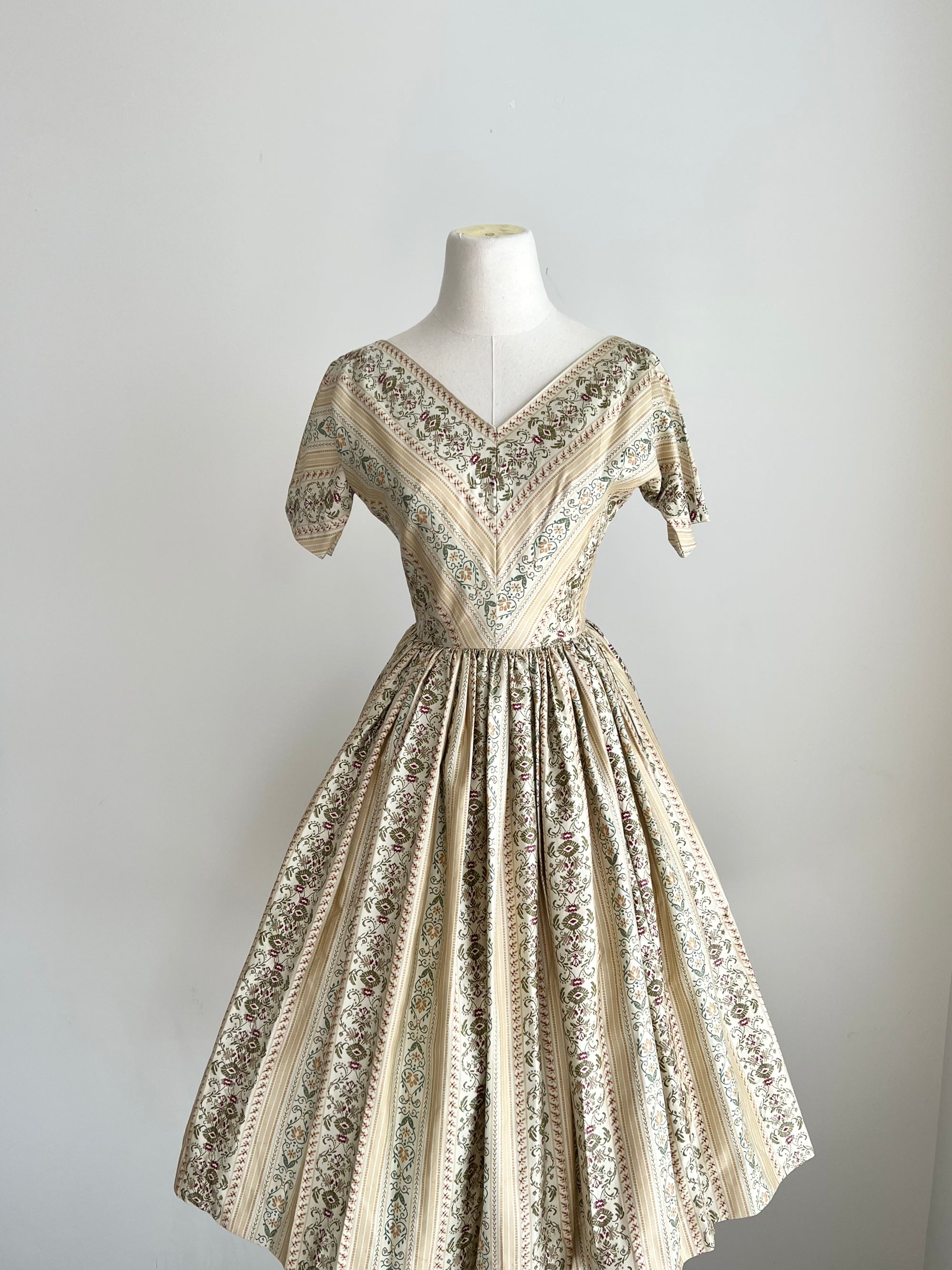 1950s Jonathan Logan Silk Print Dress XS