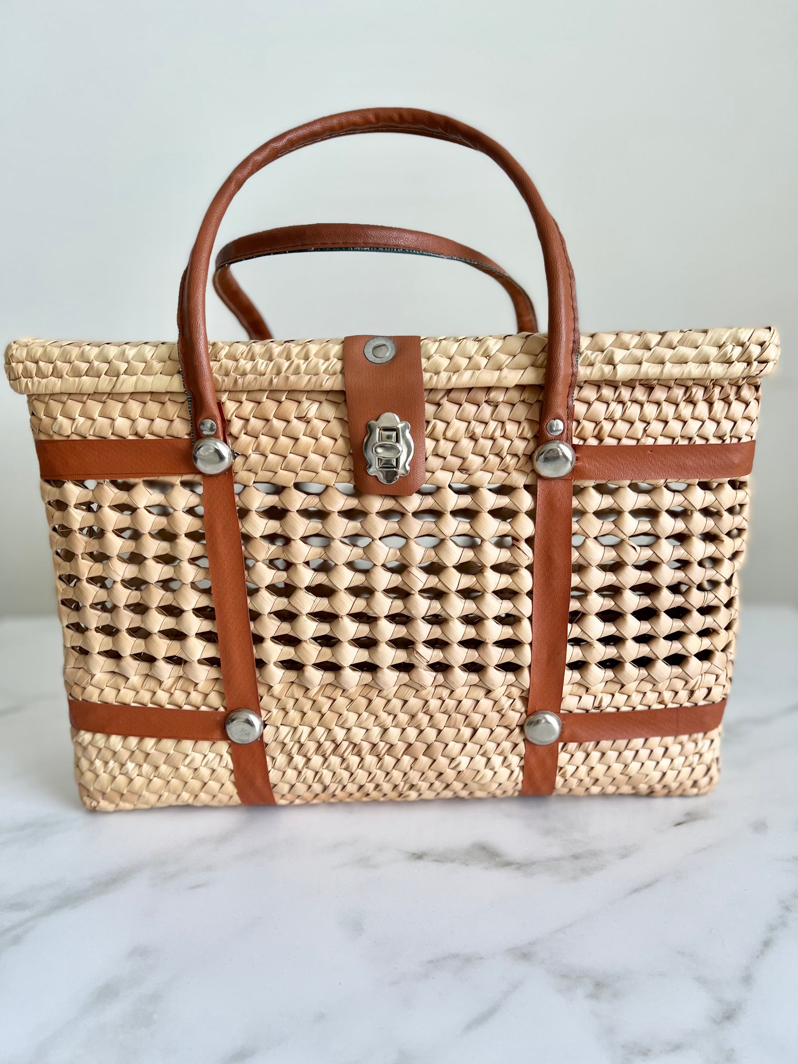 1970s Vintage Wicker Basket