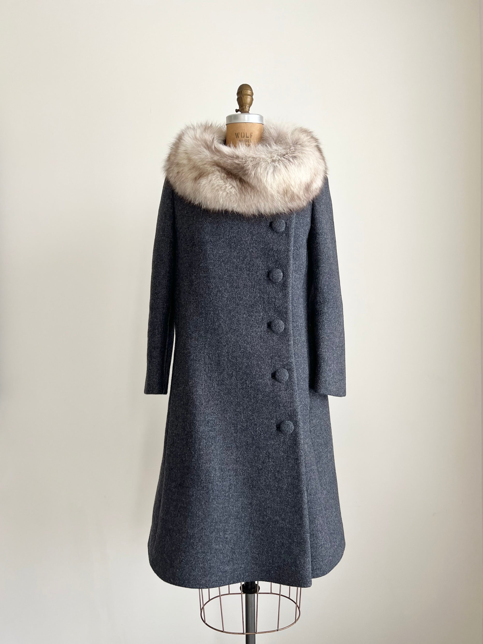 1960s Lilli Ann Thick Wool Swing Coat with Fox Fur Collar S/M/L