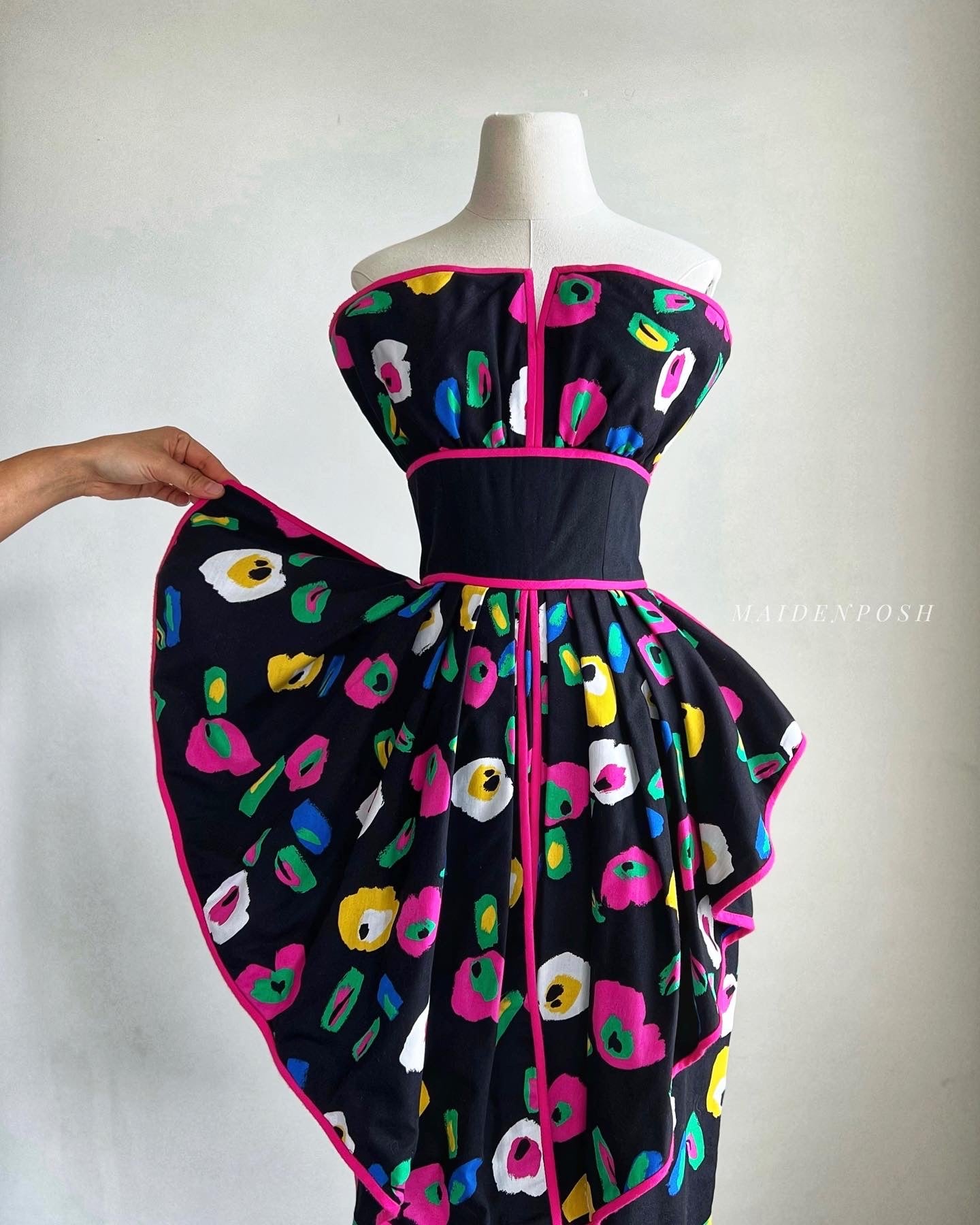 1980s Victor Costa Multicolored Strapless Peplum Trimmed Wigned Hip Dress XS/S