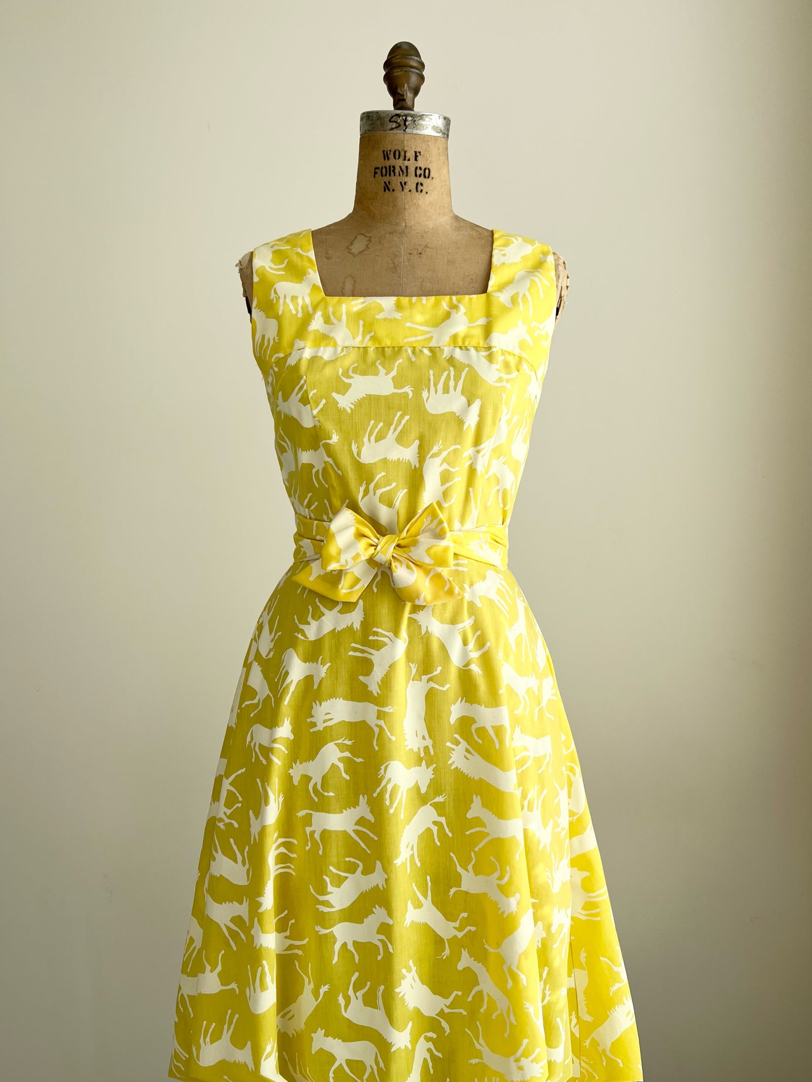 1960s Yellow Donkey Novelty Dress SMALL
