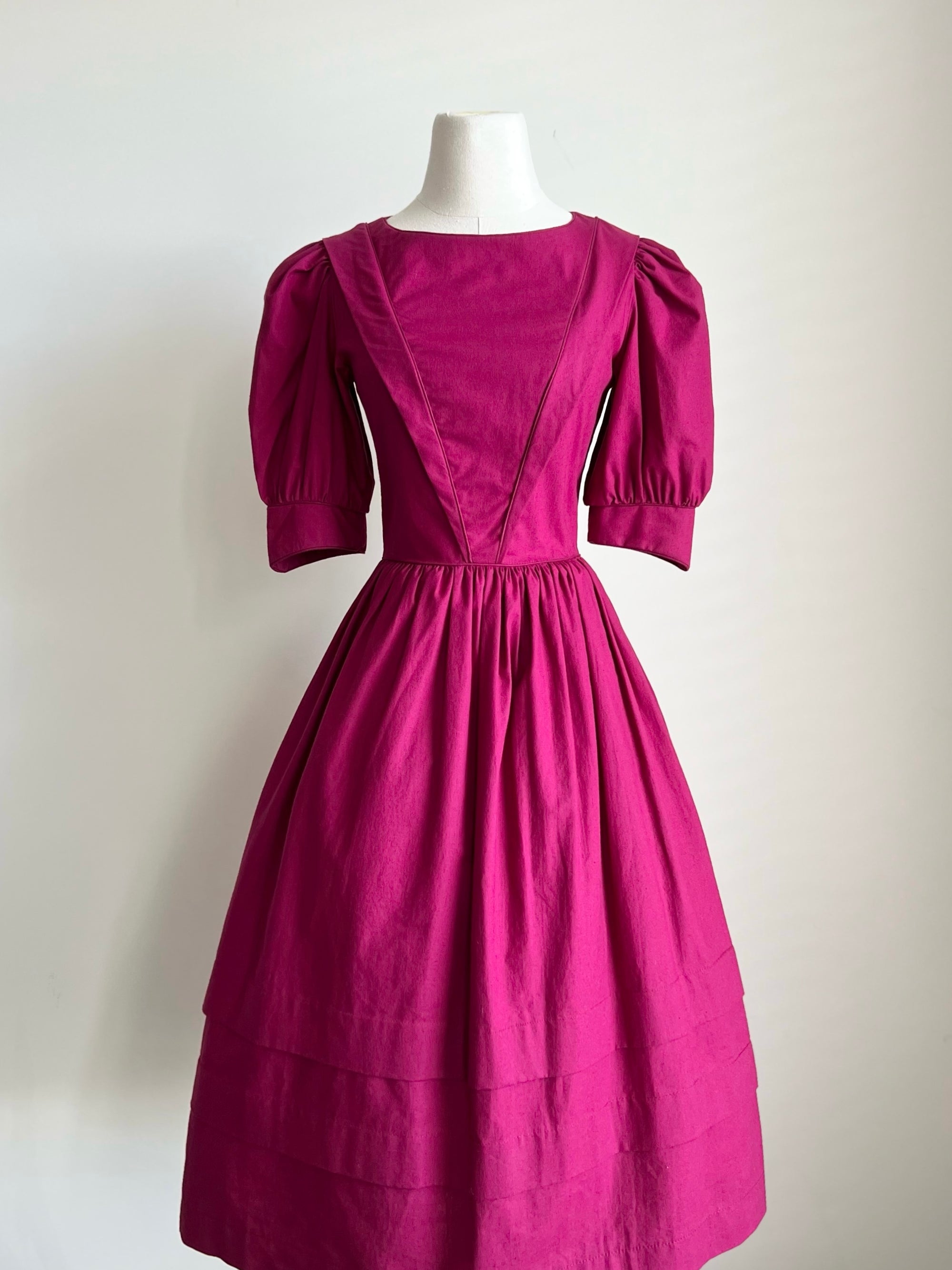 1980s Laura Ashley Midi Cottagecore Raspberry Red Dress with Puff Sleeves XS