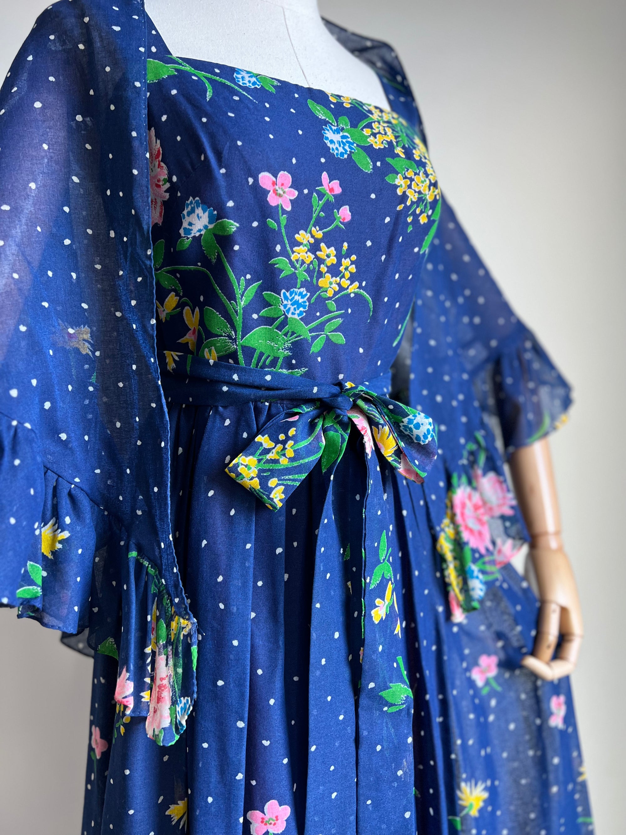 1970s Miss Elliette Blue Floral Garden Maxi Dress with Matching Shawl and Belt Tie SMALL