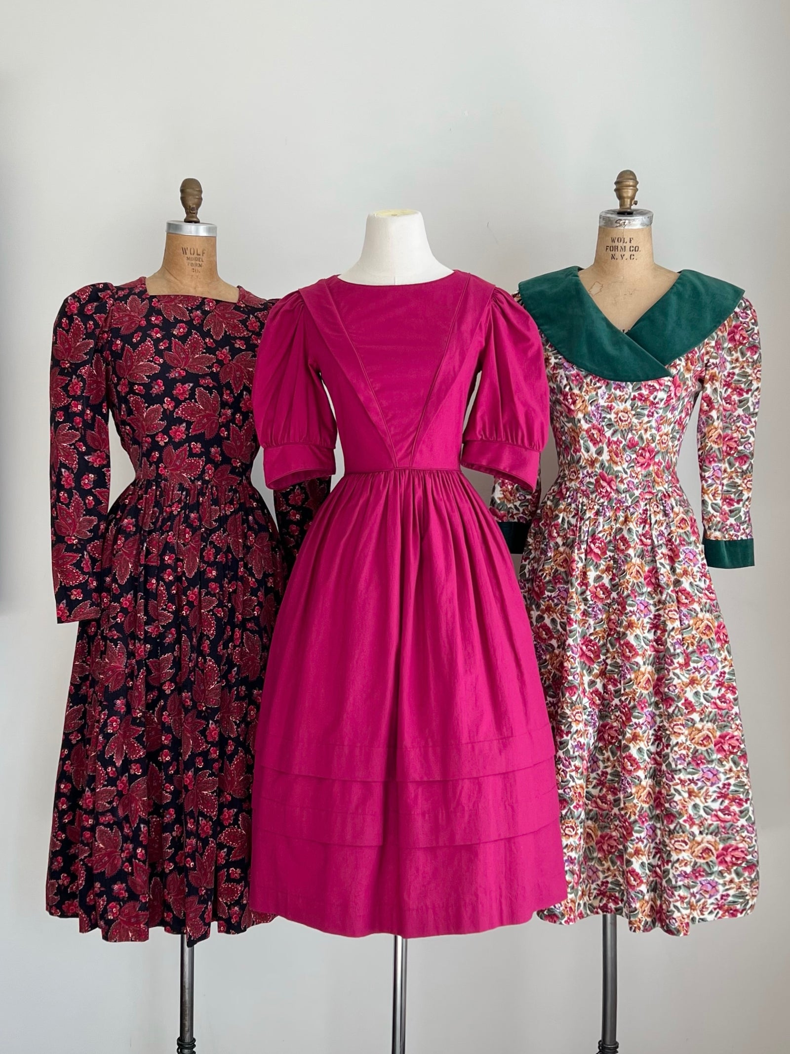 1980s Laura Ashley Midi Cottagecore Raspberry Red Dress with Puff Sleeves XS