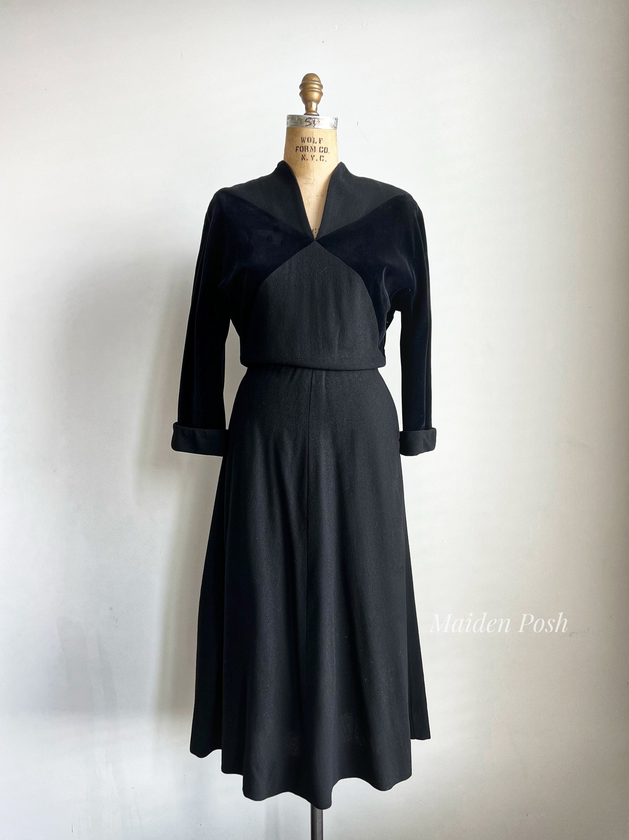 1940s Kane Weill Original Black Wool and Velvet Fabulous Dress MEDIUM