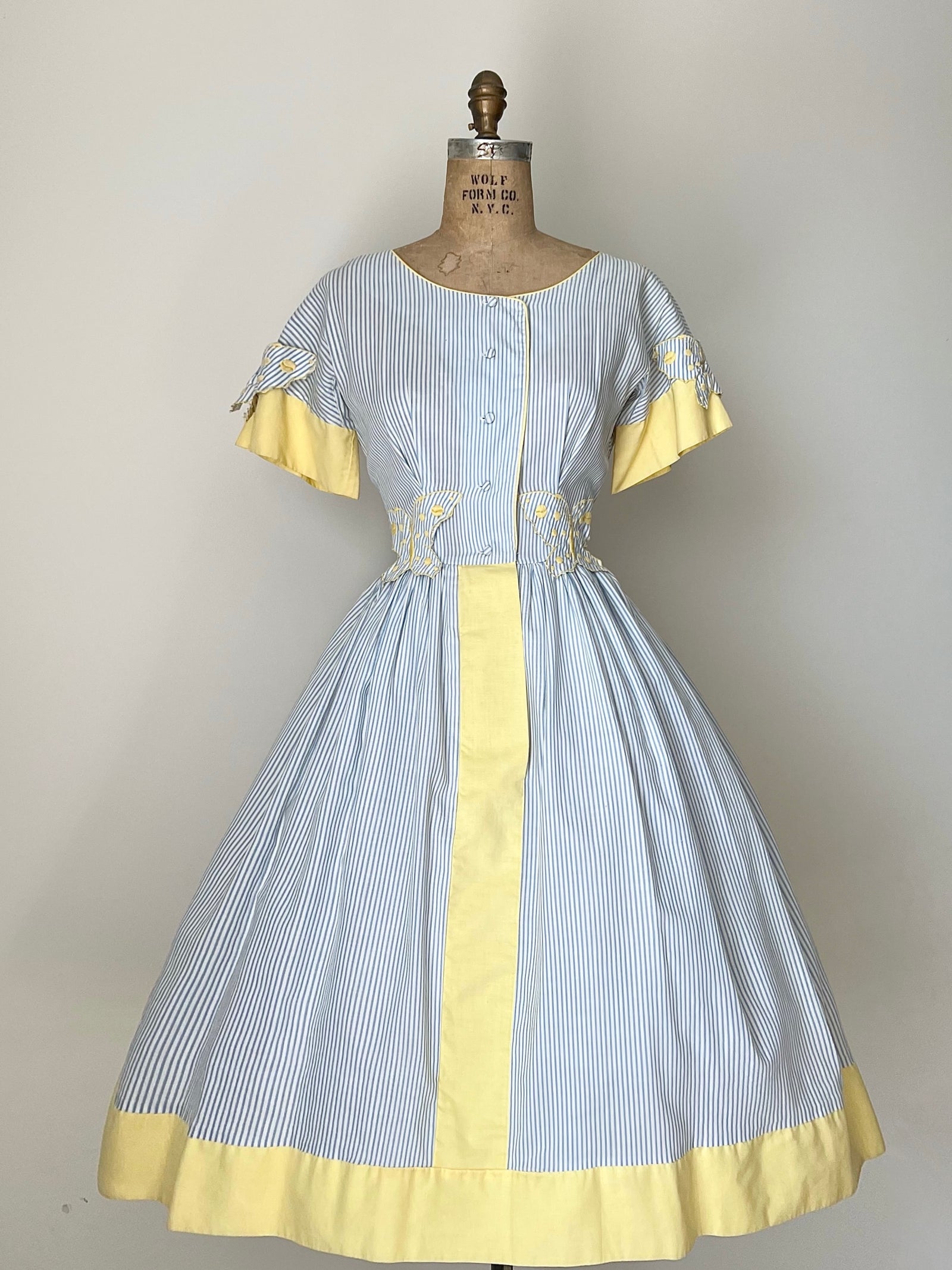 1950s Seersucker Butterfly Dress M/L