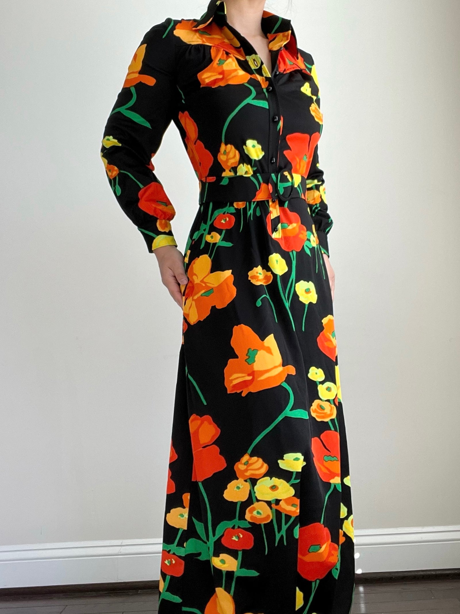 1970s Abstract Floral Print Maxi Dress with Matching Belt LARGE