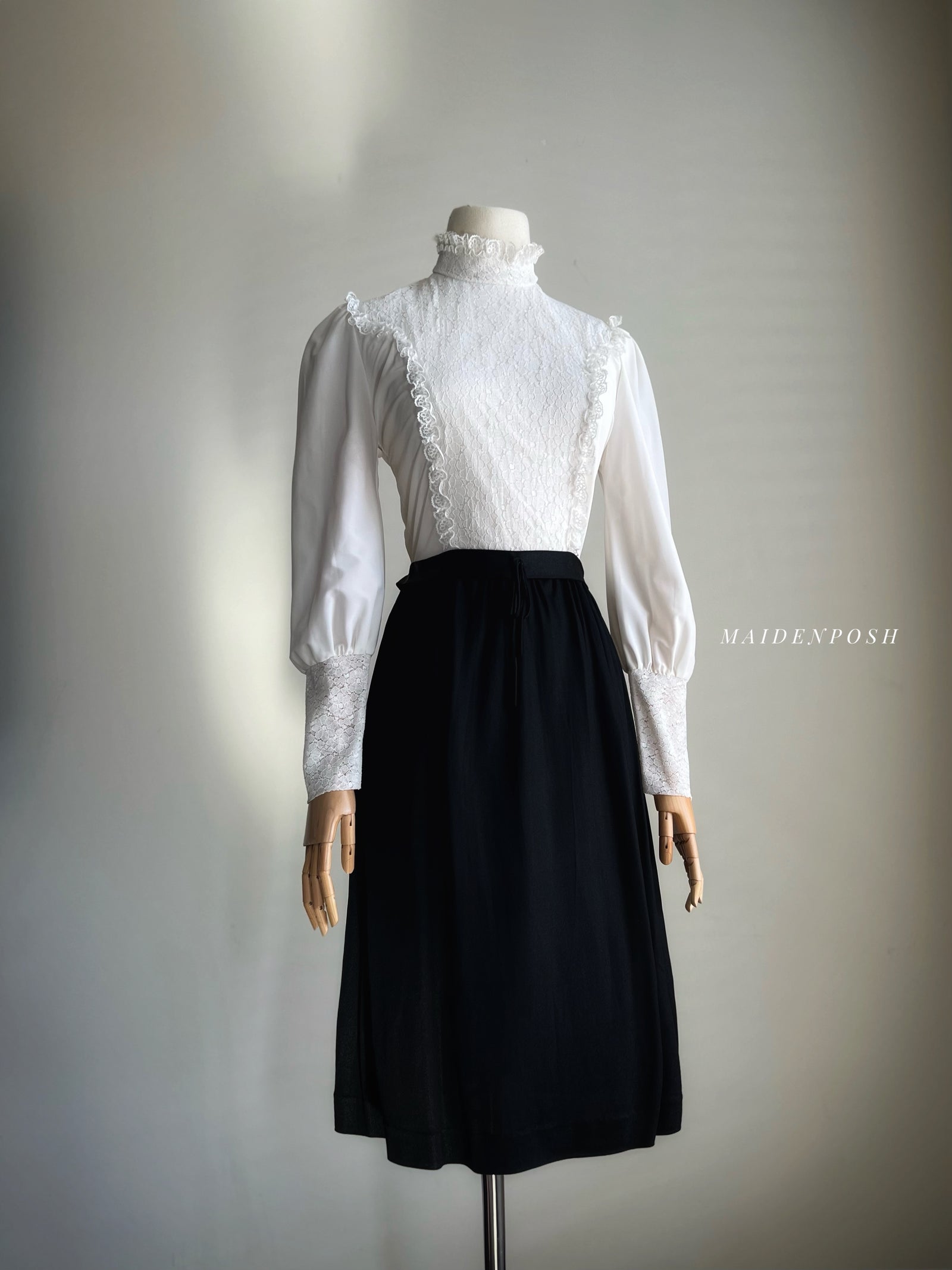 1960s High Neck Monochrome Dress SMALL