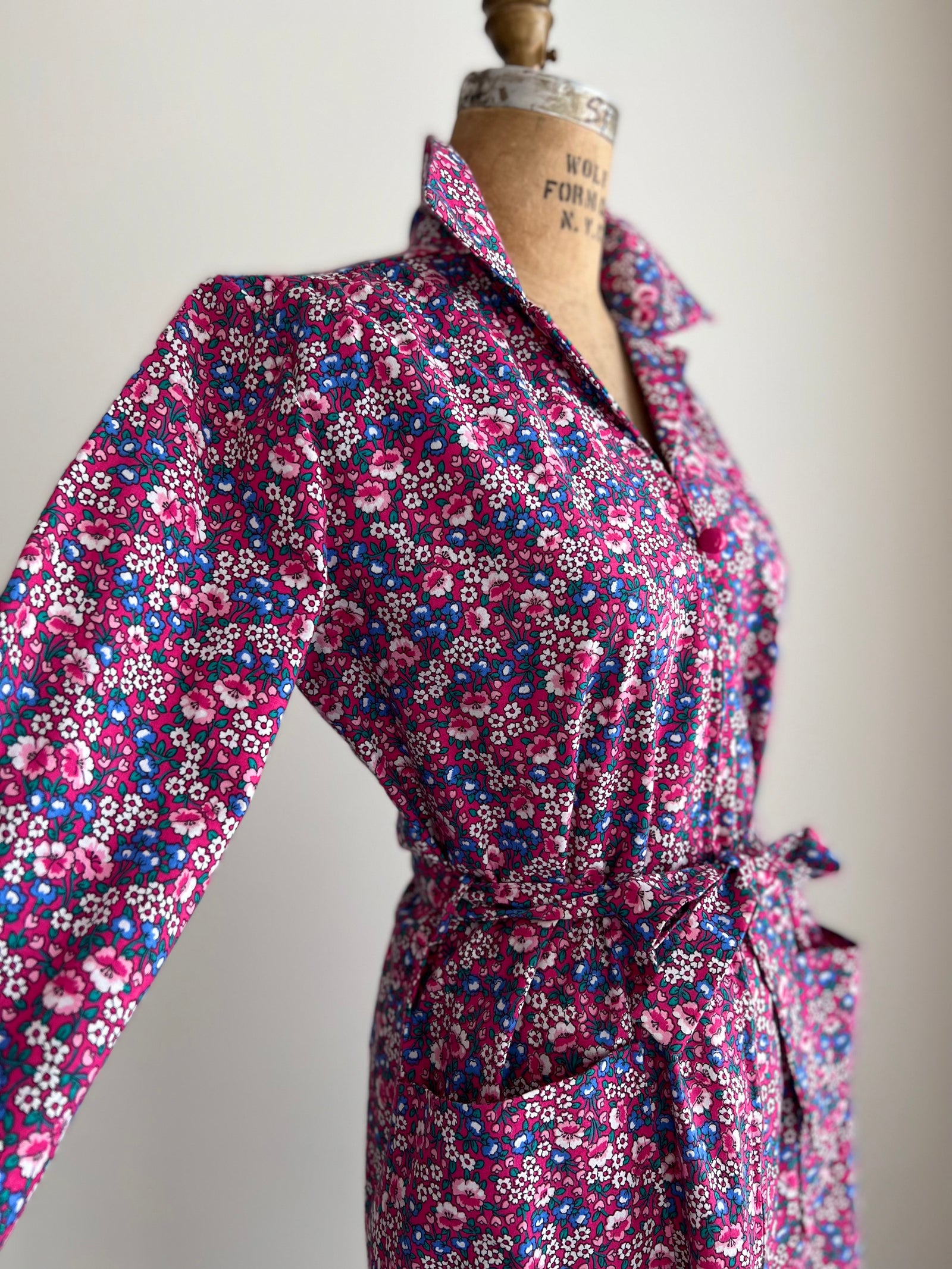 1960s Carolina Maid Floral Garden House Dress L/XL